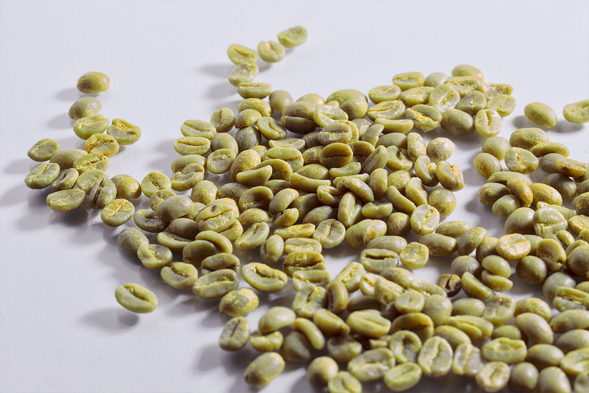 Mare Terra beans on a glass table